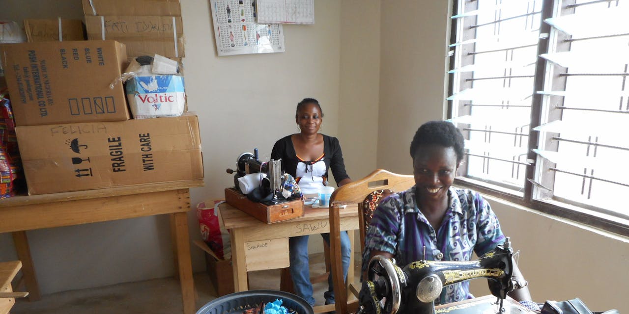 Ghanese dames naaien tassen