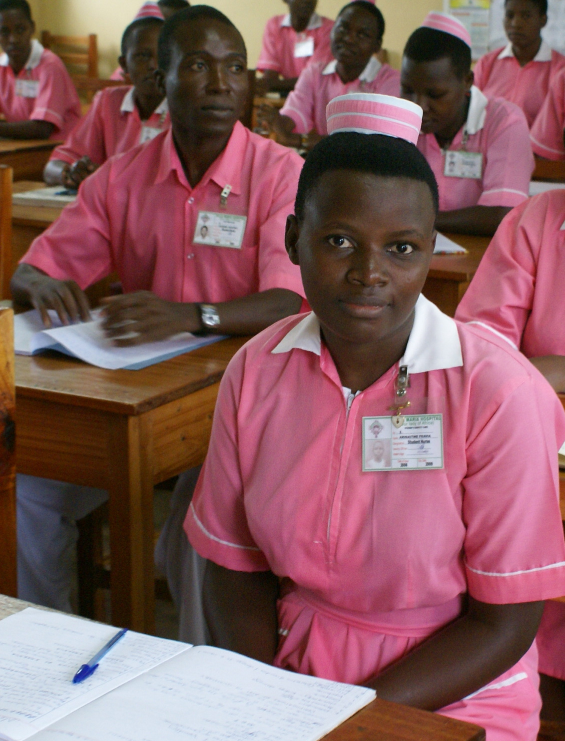 Leerlingen van Villa Maria Hospital in Oeganda