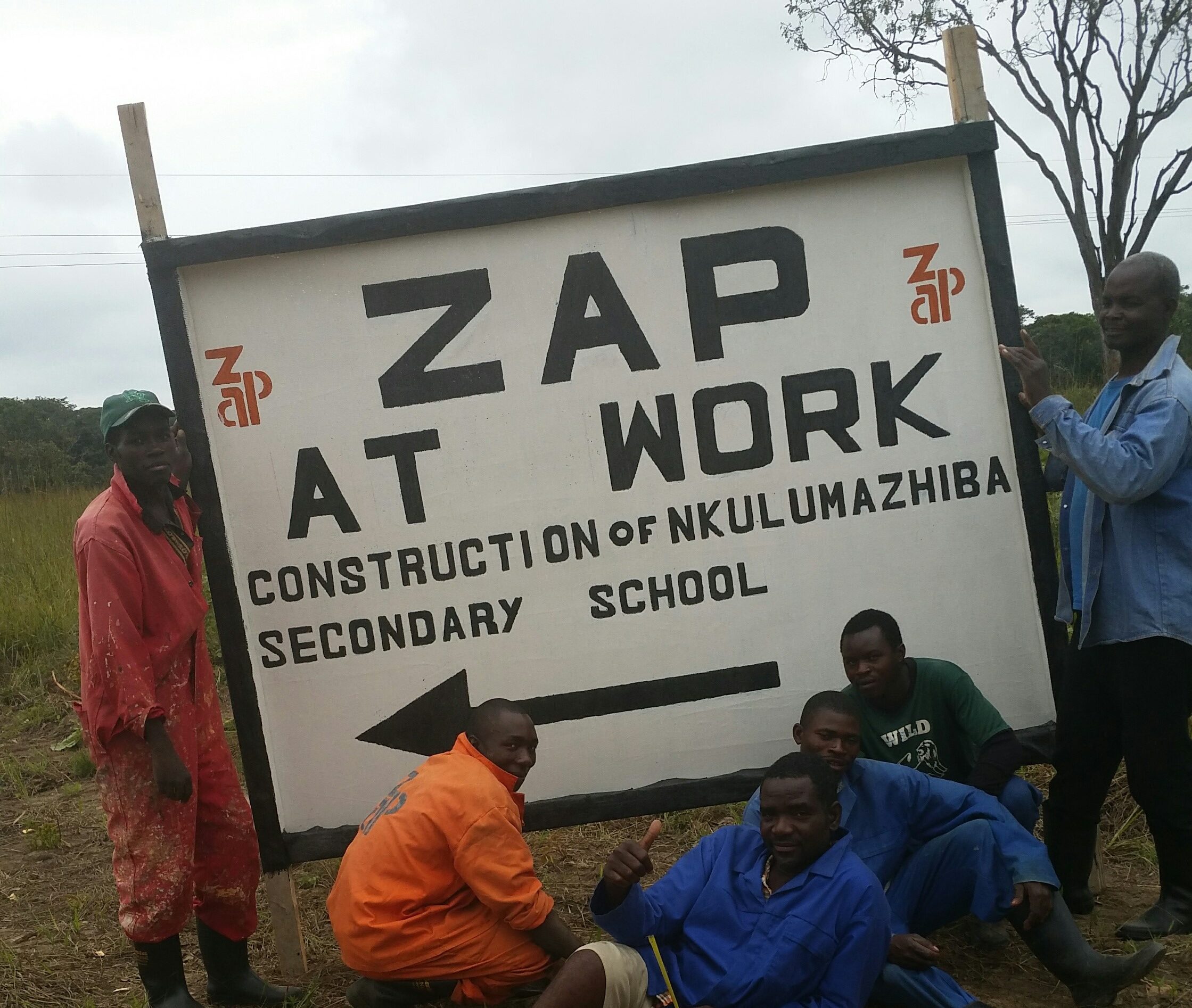 Mannen aan het werk in Zambia.