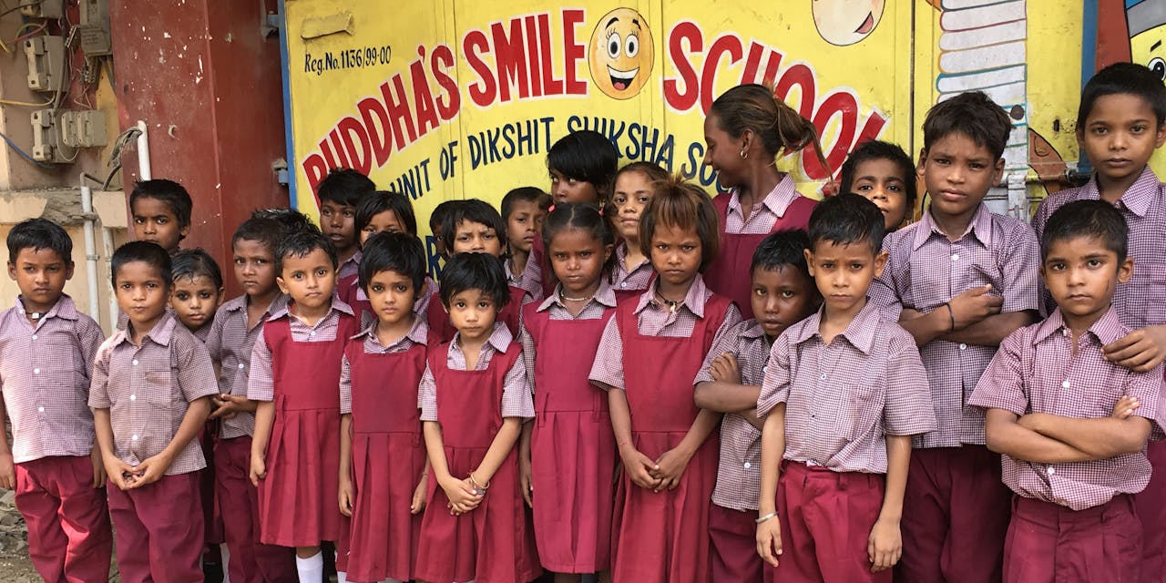 Een klas kinderen van een school in India.