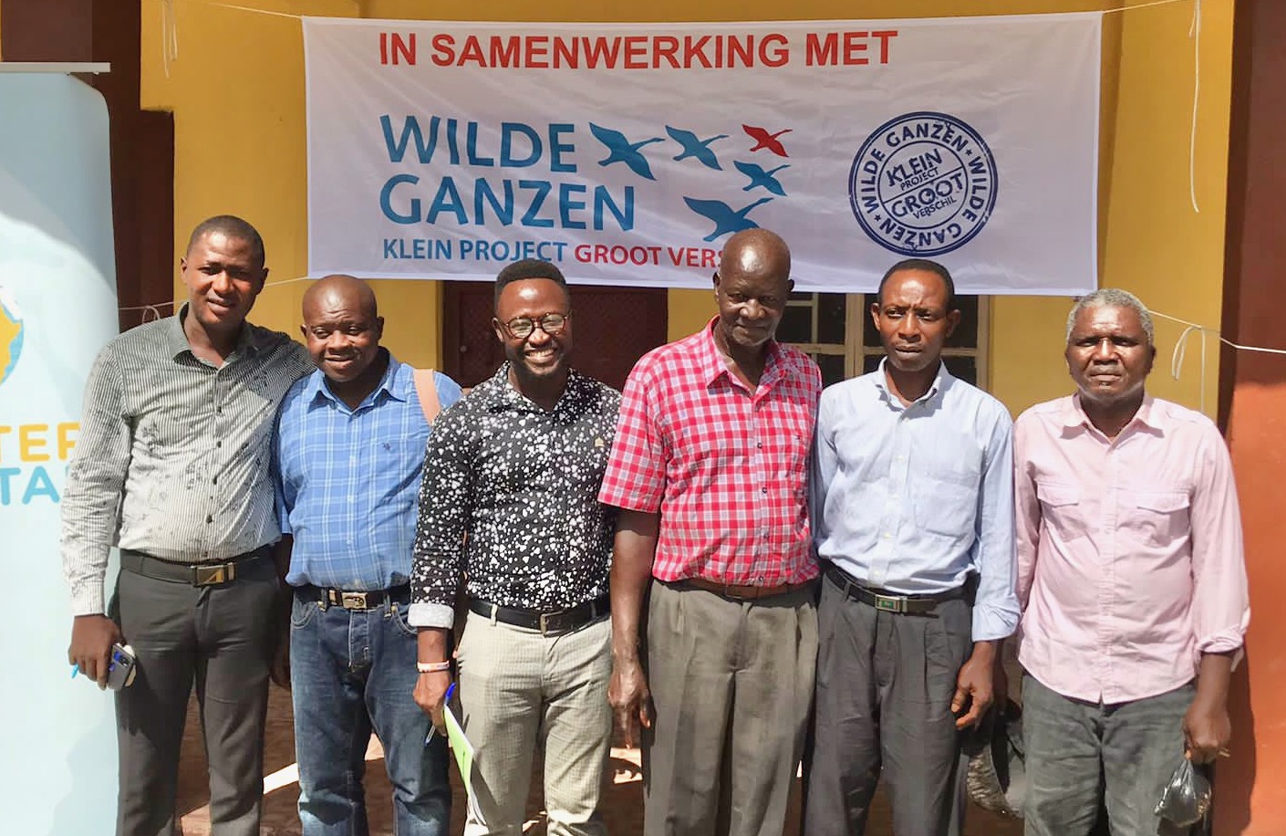 Het bestuur en de directie van een stichting in Sierra Leone.