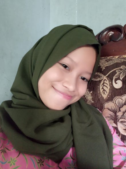 Iftinan Rose Putri Safna