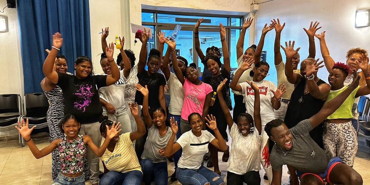 Kinderen Suriname Jongeren in Suriname die begeleiding krijgen.